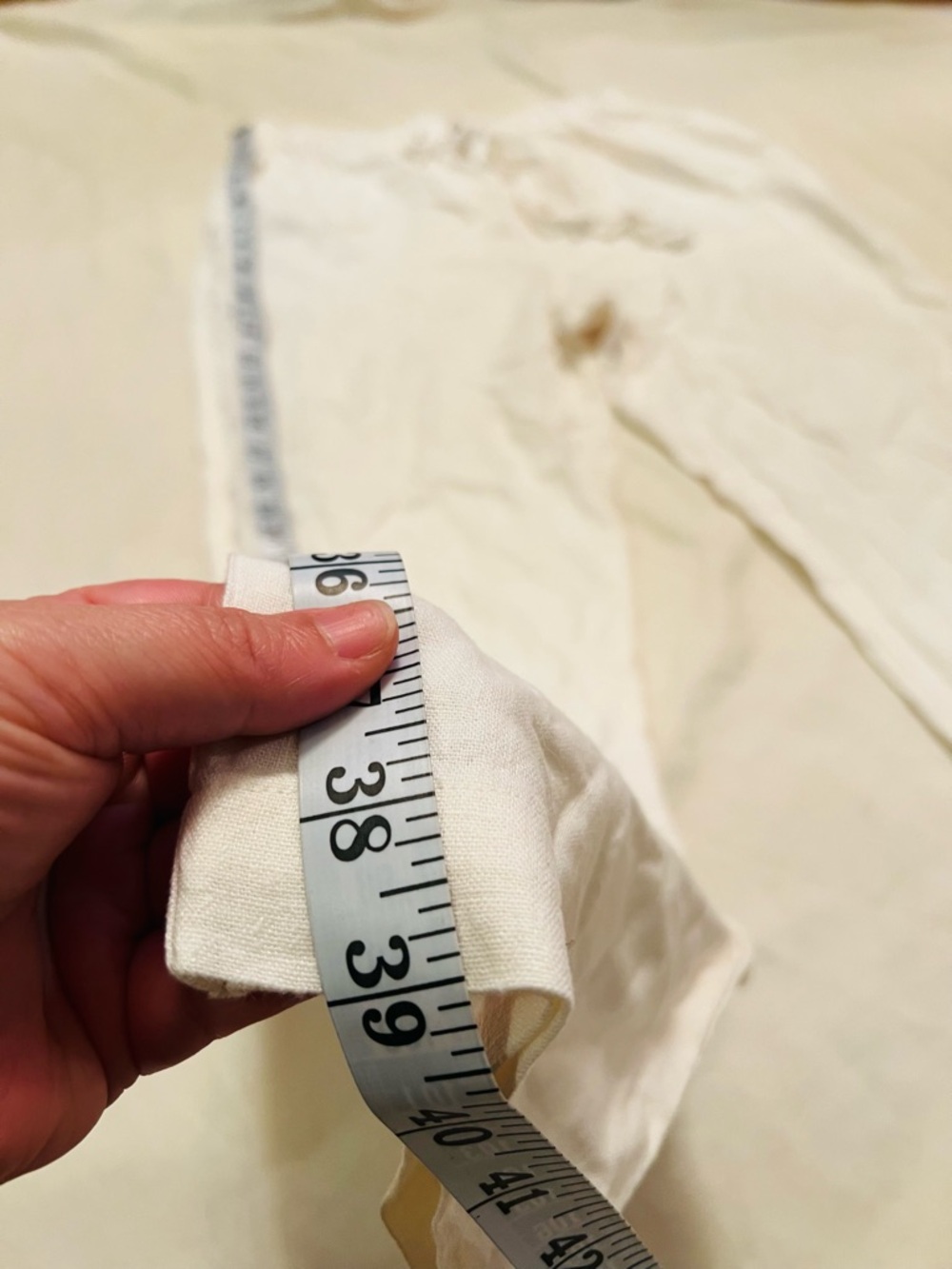 NWOT Lightweight OffWhite Drawstring Lounge Linen Blend Pants. Size Medium - Picture 9 of 13